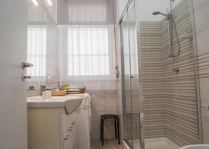 Meridiano15 Konukevi Katanya